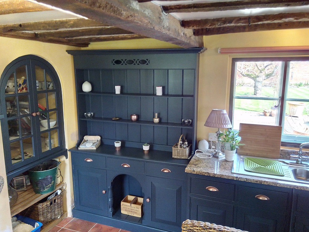 Painted Kitchen in Coggeshall